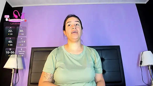 GreciaFox1 online show from May 2026 12:12:01 PM