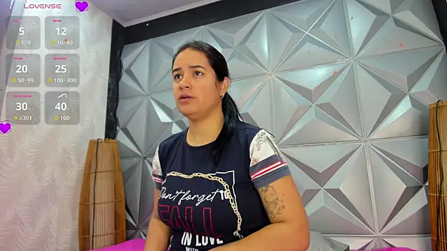 GreciaFox1 online show from November 2025 11:14:02 AM