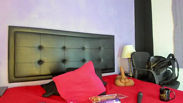 GreciaFox1 online show from March 2026 12:39:02 PM