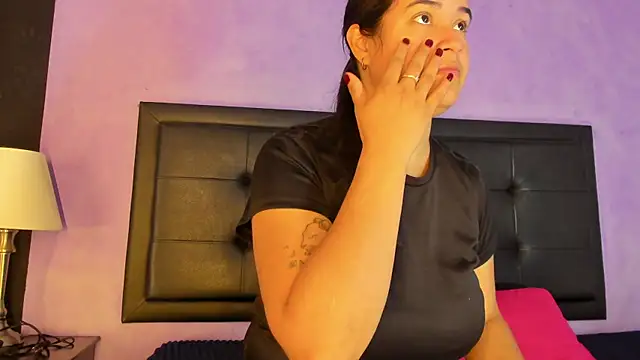 GreciaFox1 online show from April 2026 12:12:02 PM