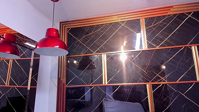 HannyThompson online show from October 2025 12:28:01 PM