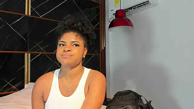 HannyThompson online show from March 2026 07:13:02 PM