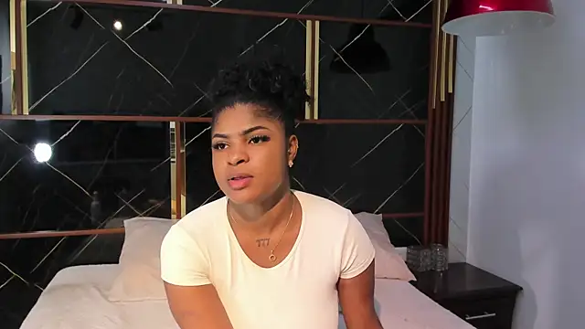 HannyThompson online show from March 2026 07:14:01 PM