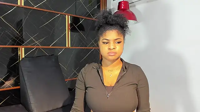 HannyThompson online show from April 2026 12:42:02 PM