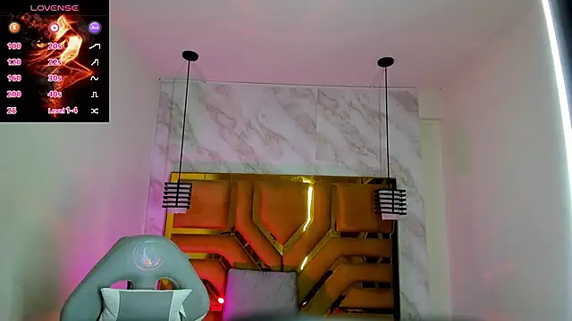 Snapshot of Luciifeer_ chatting on October 2025 09:14:01 PM Luciifeer online show from October 2025 09:14:01 PM