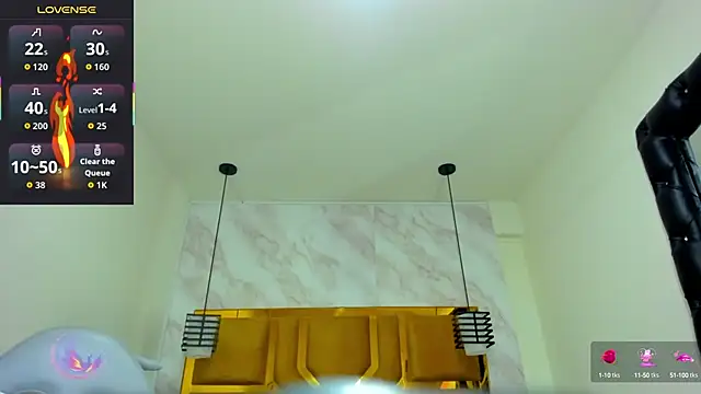 Luciifeer  online show from October 2025 06:49:02 PM