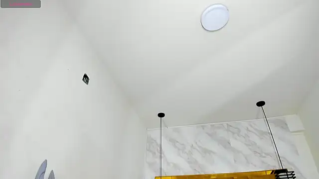 Luciifeer  online show from February 2026 06:51:01 PM