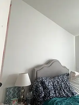 honeycombhalo online show from April 2026 08:55:02 PM