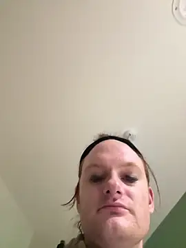 avamaxwell online show from February 2026 06:52:02 PM