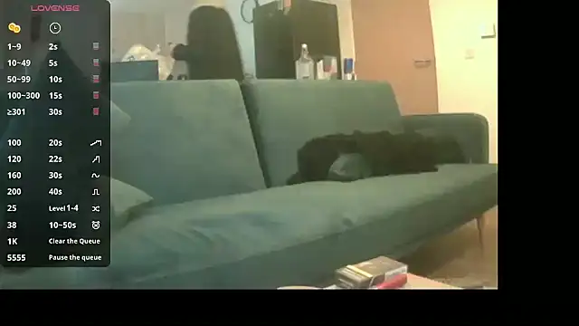 avamaxwell online show from April 2026 01:39:02 PM