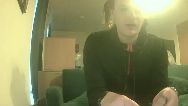 avamaxwell online show from April 2026 07:37:01 PM