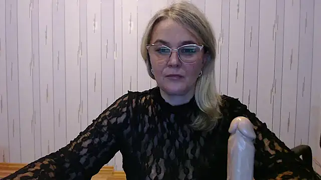 EleanoraDream online show from October 2025 02:40:02 PM