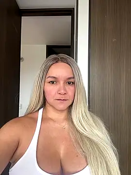 Nova Gabriela online show from December 2025 12:59:02 PM