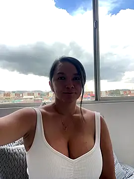 Nova Gabriela online show from October 2025 03:22:01 PM