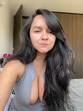 Nova Gabriela online show from February 2026 03:18:01 PM