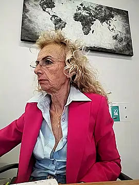 clarabell4 online show from March 2026 09:21:01 AM