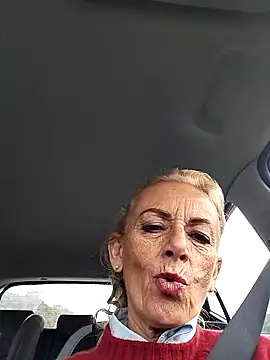 clarabell4 online show from December 2025 07:51:02 AM