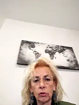 clarabell4 online show from March 2026 08:36:01 AM