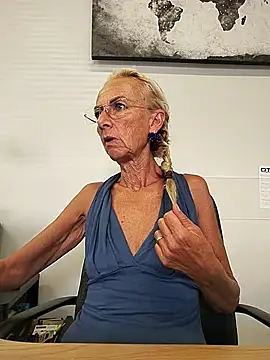clarabell4 online show from July 2026 07:59:01 AM