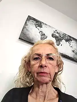 clarabell4 online show from April 2026 08:16:01 AM