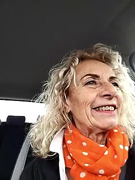 Snapshot of clarabell4 chatting on January 2026 07:56:01 AM clarabell4 online show from January 2026 07:56:01 AM