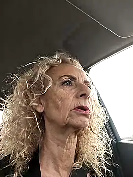 clarabell4 online show from April 2026 06:26:01 AM