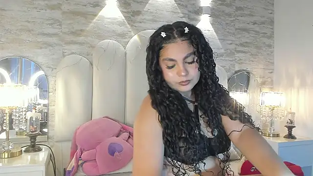 Snapshot of Yassy_vazquez chatting on December 2025 07:38:01 PM Yassy vazquez online show from December 2025 07:38:01 PM