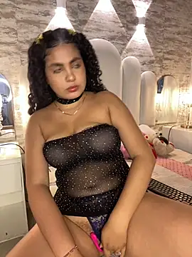 Snapshot of Yassy_vazquez chatting on September 2025 07:41:01 PM Yassy vazquez online show from September 2025 07:41:01 PM