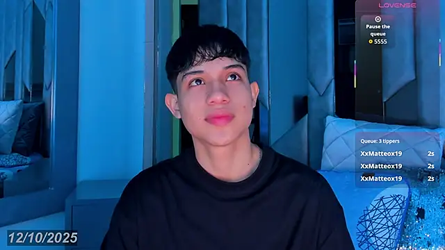 Sebax Young online show from October 2025 07:59:02 PM