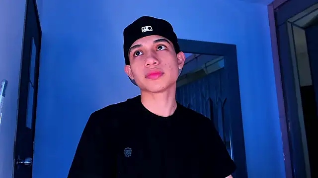 Sebax Young online show from February 2026 08:19:02 PM