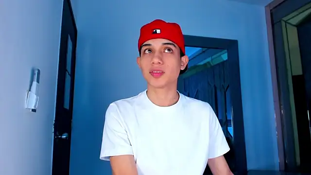 Sebax Young online show from March 2026 08:36:01 PM