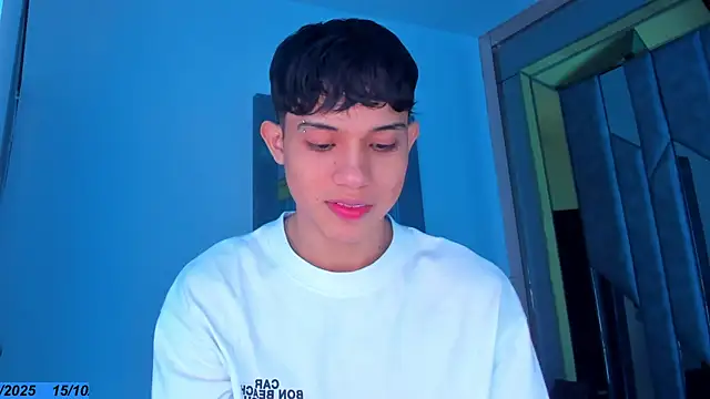 Sebax Young online show from October 2025 08:06:02 PM