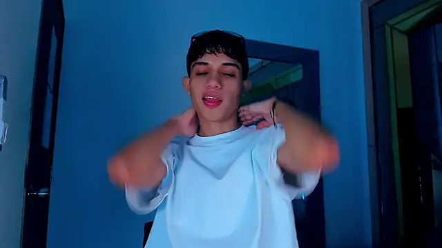 Sebax Young online show from February 2026 09:03:01 PM