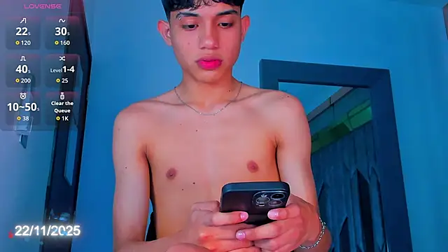 Sebax Young online show from November 2025 08:51:01 PM