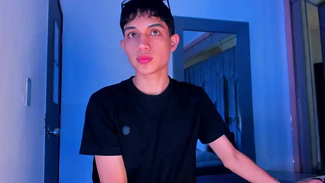 Sebax Young online show from April 2026 04:16:01 AM
