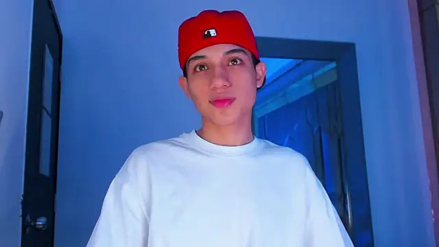 Sebax Young online show from March 2026 07:49:01 PM