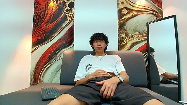 simondwayne online show from April 2026 07:18:01 PM