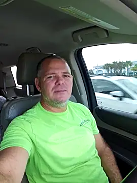 cubanitofeliz40 online show from February 2026 01:44:02 PM