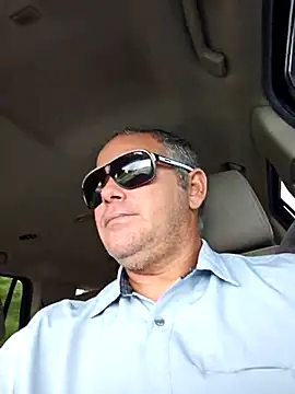 cubanitofeliz40 online show from October 2025 02:54:02 PM