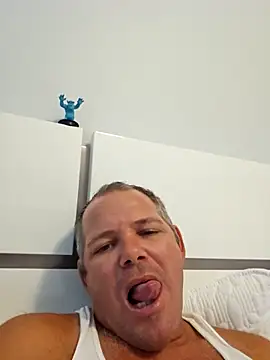 cubanitofeliz40 online show from September 2025 07:17:02 PM