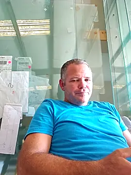 cubanitofeliz40 online show from November 2025 08:12:01 PM