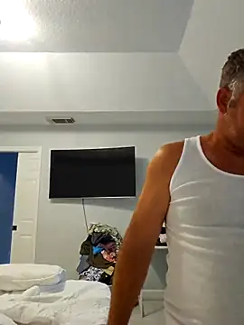 cubanitofeliz40 online show from September 2025 11:20:02 AM