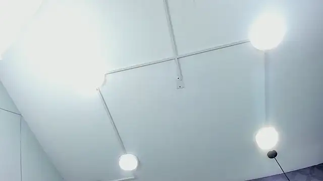 ThaliaCross online show from September 2025 07:47:02 PM