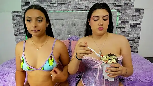 nicolexxaleja online show from November 2025 08:56:02 PM