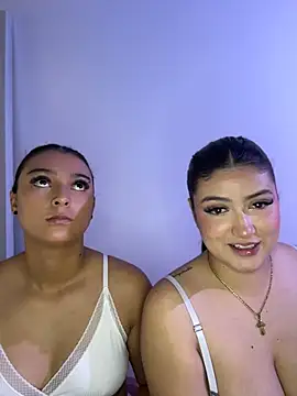 nicolexxaleja online show from May 2026 04:55:02 PM
