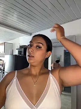 nicolexxaleja online show from March 2026 09:48:01 PM