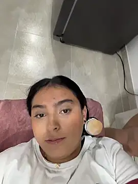 nicolexxaleja online show from February 2026 02:55:02 AM