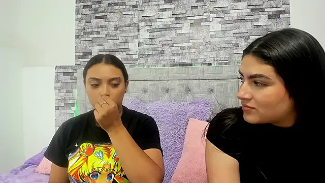 nicolexxaleja online show from November 2025 09:46:01 PM