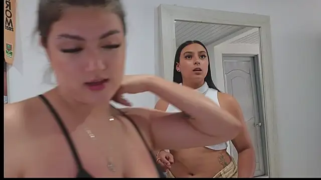 nicolexxaleja online show from March 2026 09:33:01 PM