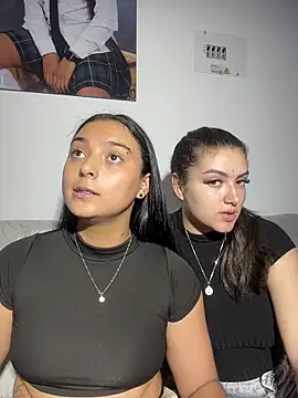 nicolexxaleja online show from February 2026 10:50:02 PM